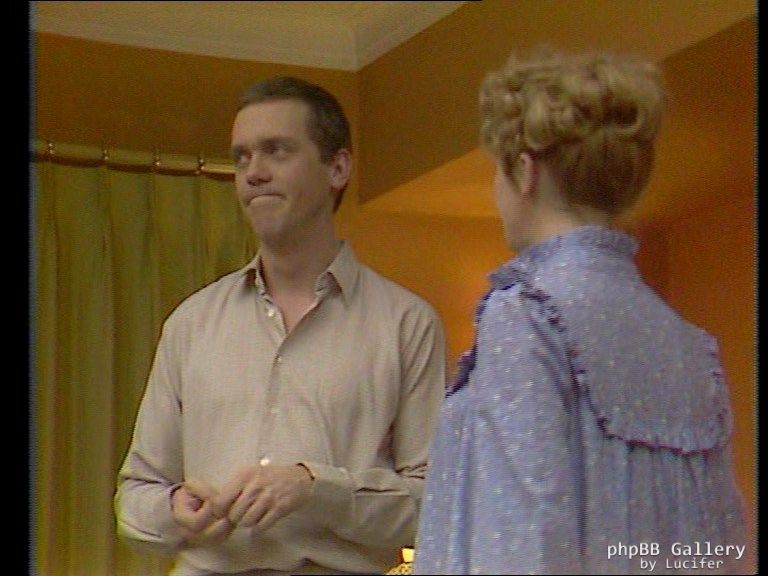 Hugh Laurie - Alfresco - 1x02