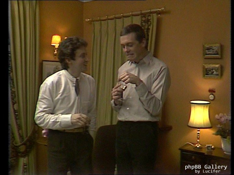 Hugh Laurie - Alfresco - 1x02