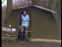 Hugh Laurie - Alfresco - 1x02