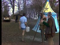 Hugh Laurie - Alfresco - 1x02