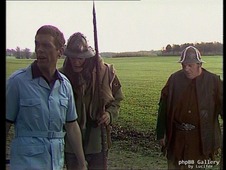 Hugh Laurie - Alfresco - 1x02