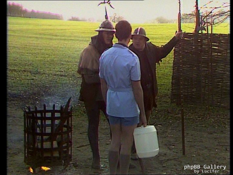 Hugh Laurie - Alfresco - 1x02