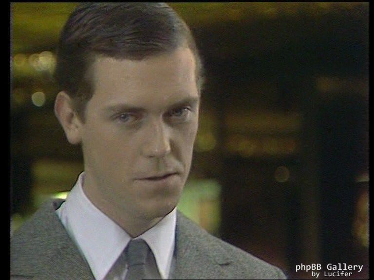 Hugh Laurie - Alfresco - 1x01