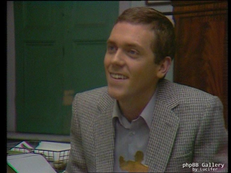 Hugh Laurie - Alfresco - 1x01