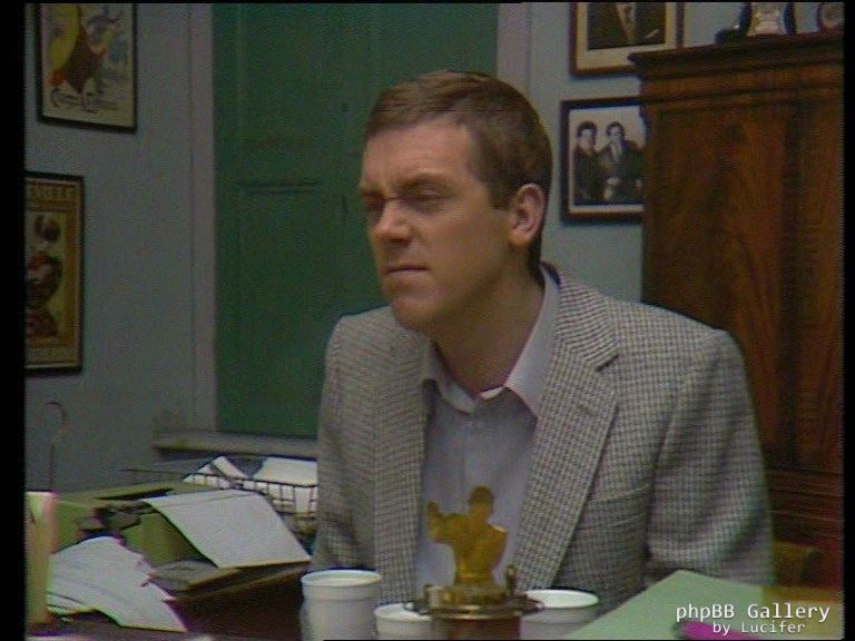 Hugh Laurie - Alfresco - 1x01