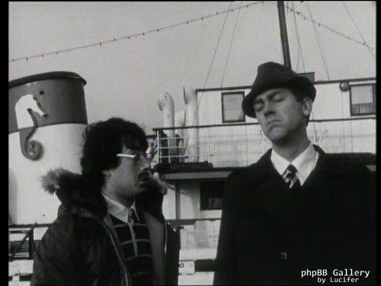 Hugh Laurie - Alfresco - 1x01