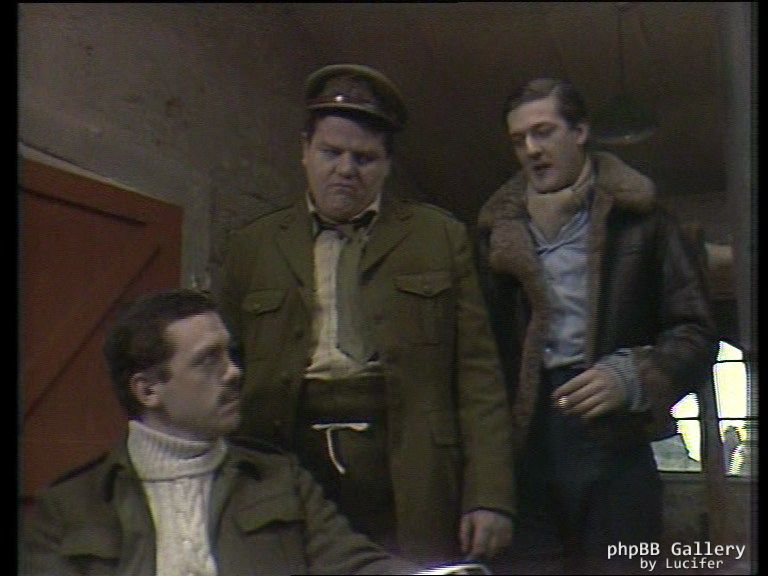 Hugh Laurie - Alfresco - 1x01