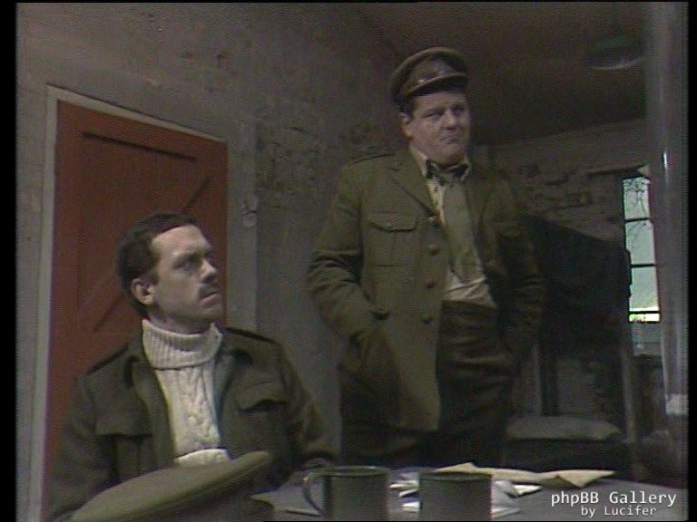 Hugh Laurie - Alfresco - 1x01