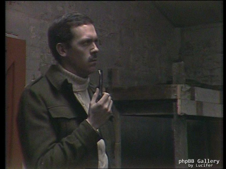 Hugh Laurie - Alfresco - 1x01