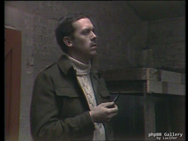Hugh Laurie - Alfresco - 1x01