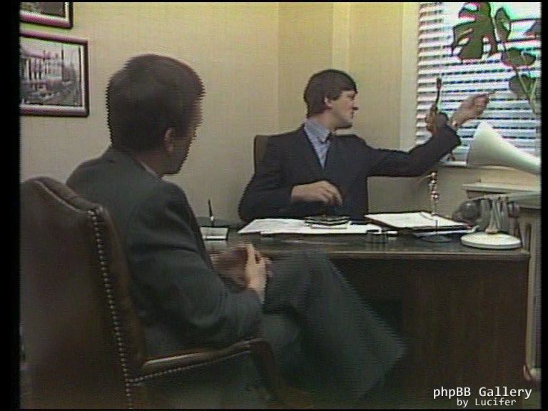 Hugh Laurie - Alfresco - 1x01