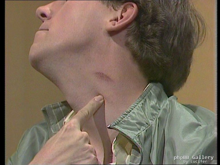 Hugh Laurie - Alfresco - 1x03