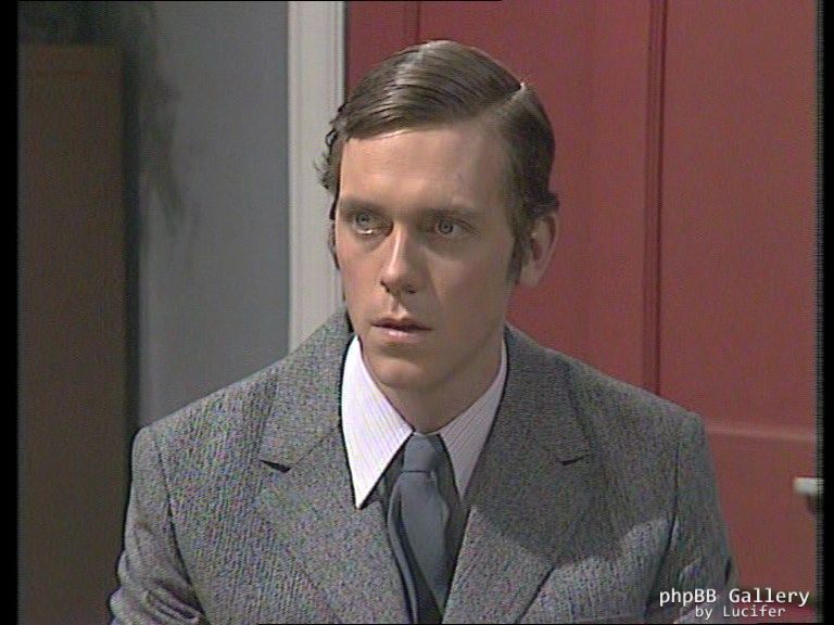 Hugh Laurie - Alfresco - 1x03