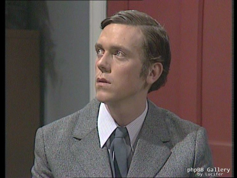Hugh Laurie - Alfresco - 1x03
