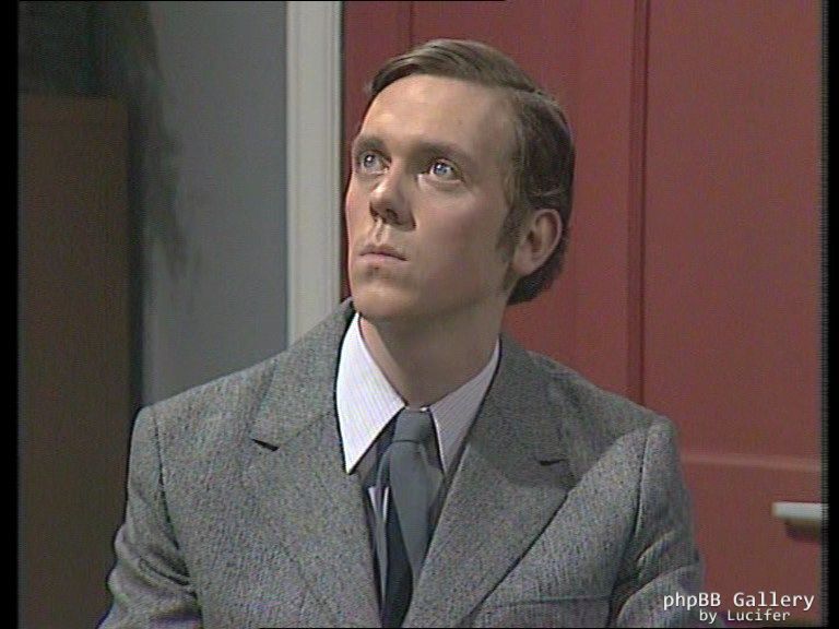 Hugh Laurie - Alfresco - 1x03