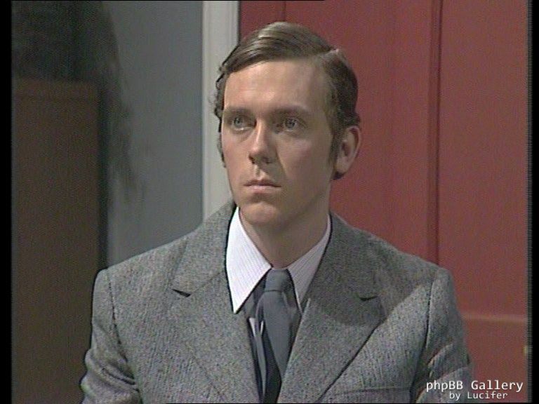 Hugh Laurie - Alfresco - 1x03