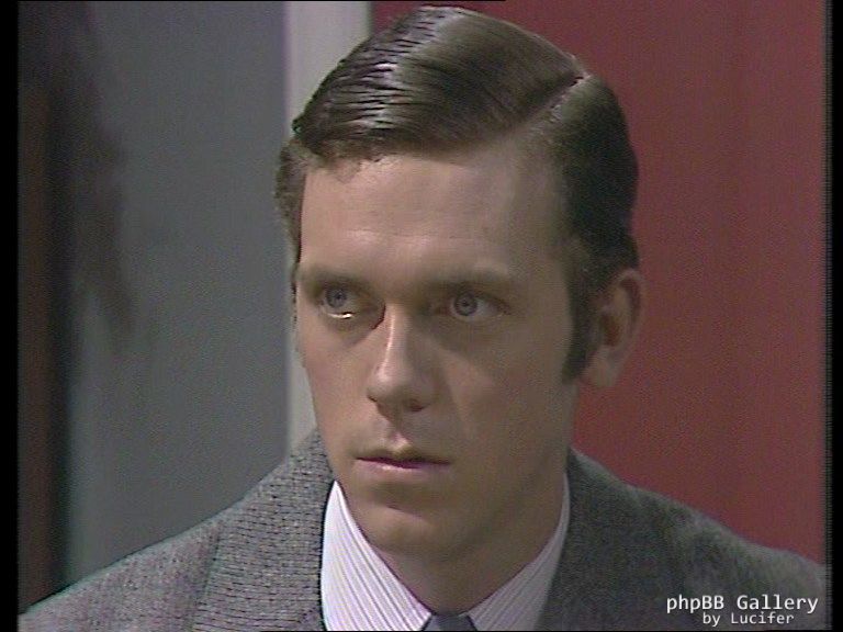 Hugh Laurie - Alfresco - 1x03