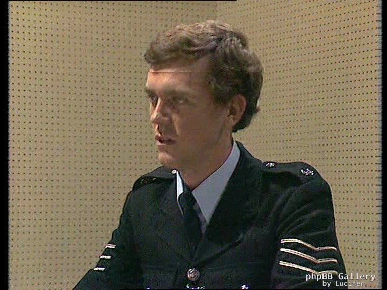 Hugh Laurie - Alfresco - 1x03