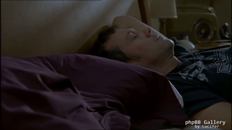 fortysomething 1x01 -00004