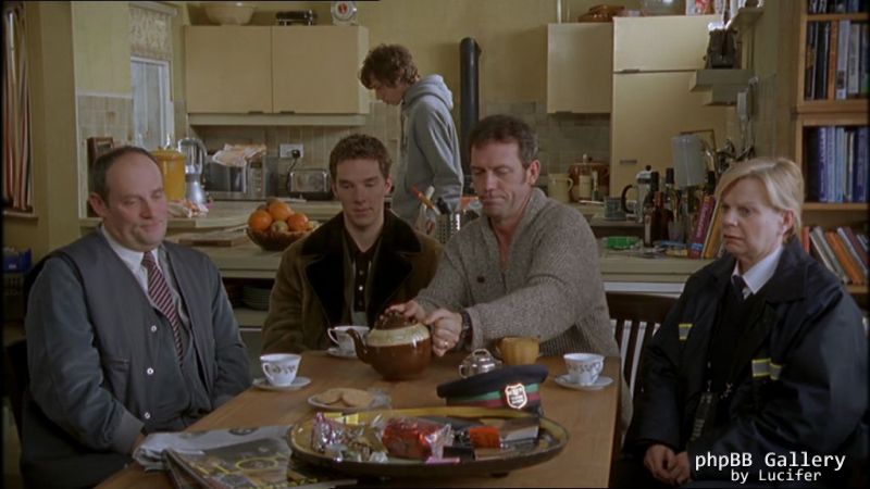 fortysomething 1x01 -00172