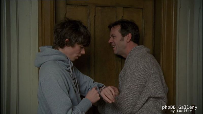 fortysomething 1x01 -00183