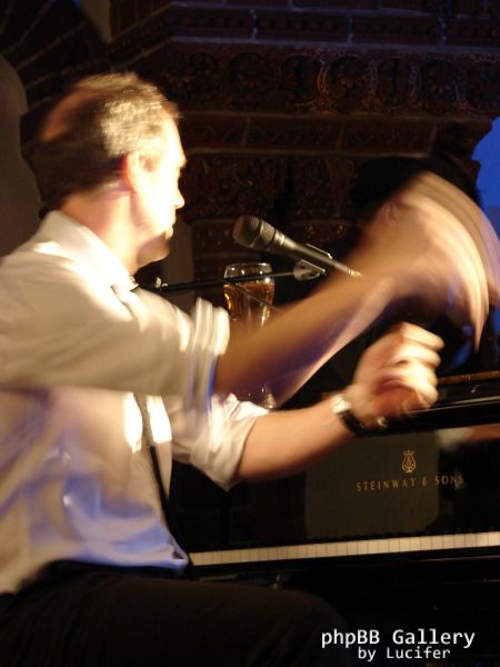Hugh Laurie - Berlin Konzert, 28. April 2011