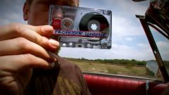 Hugh Laurie - Down by the River Trailer -00034