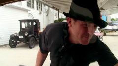 Hugh Laurie - Down by the River -00013