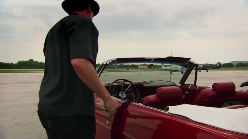 Hugh Laurie - Down by the River -00016