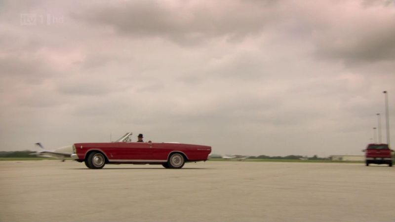 Hugh Laurie - Down by the River -00024