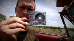 Hugh Laurie - Down by the River -00040