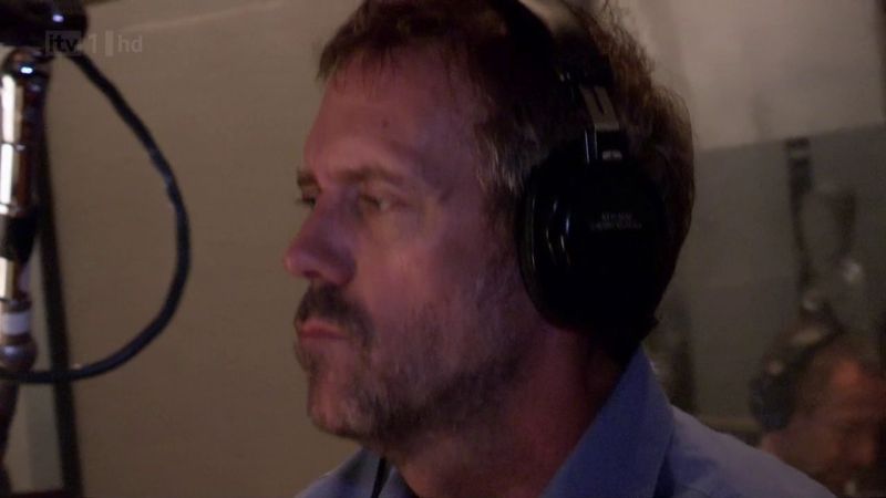 Hugh Laurie - Down by the River -00078