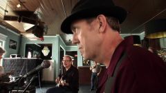 Hugh Laurie - Down by the River -00088
