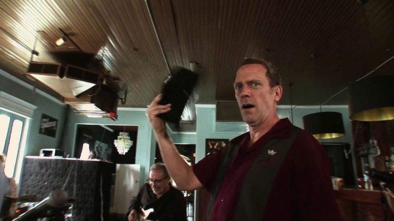 Hugh Laurie - Down by the River -00094