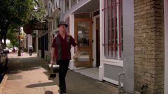 Hugh Laurie - Down by the River -00099