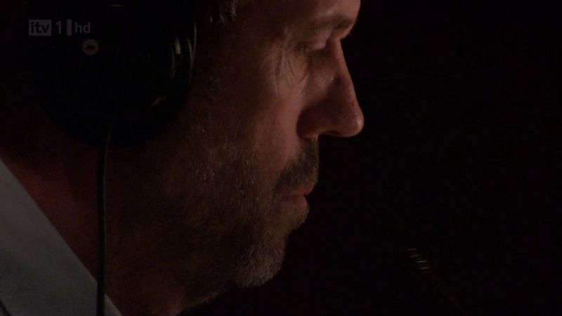 Hugh Laurie - Down by the River -00144