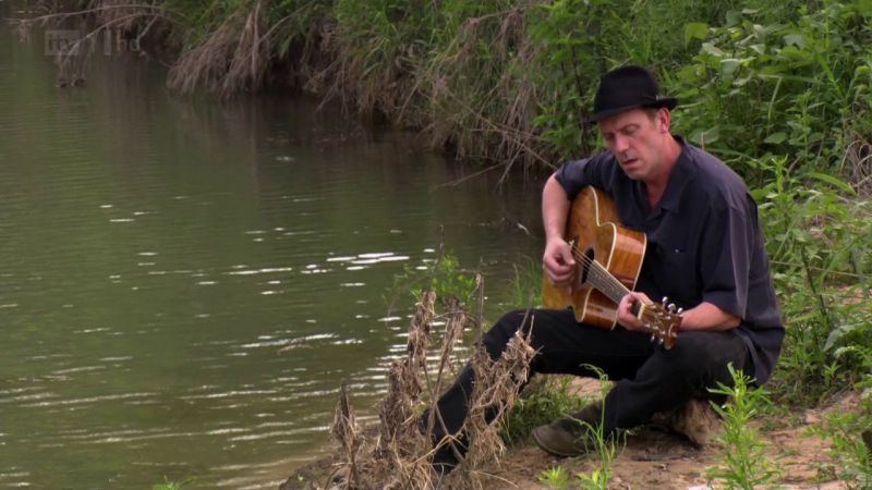 Hugh Laurie - Down by the River -00179