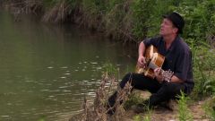 Hugh Laurie - Down by the River -00182