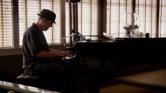 Hugh Laurie - Down by the River -00194