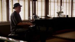 Hugh Laurie - Down by the River -00205