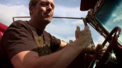 Hugh Laurie - Down by the River -00218