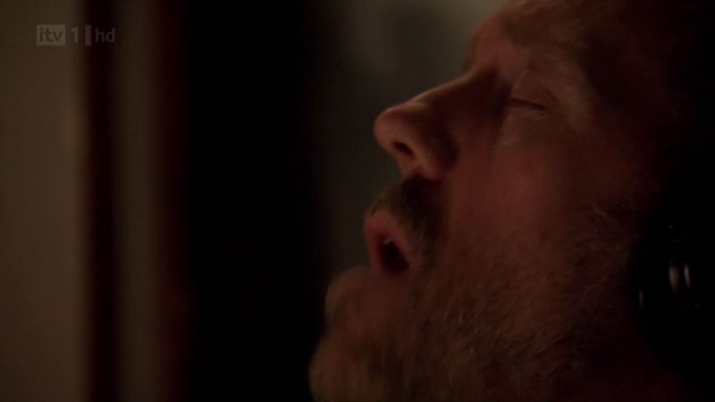 Hugh Laurie - Down by the River -00226