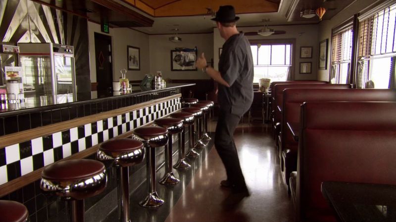 Hugh Laurie - Down by the River -00278