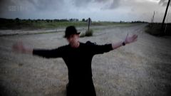 Hugh Laurie - Down by the River -00303