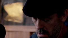 Hugh Laurie - Down by the River -00423