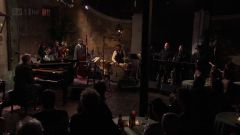 Hugh Laurie - Down by the River -00434