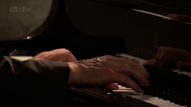 Hugh Laurie - Down by the River -00448