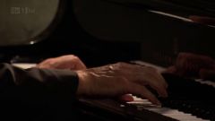 Hugh Laurie - Down by the River -00448