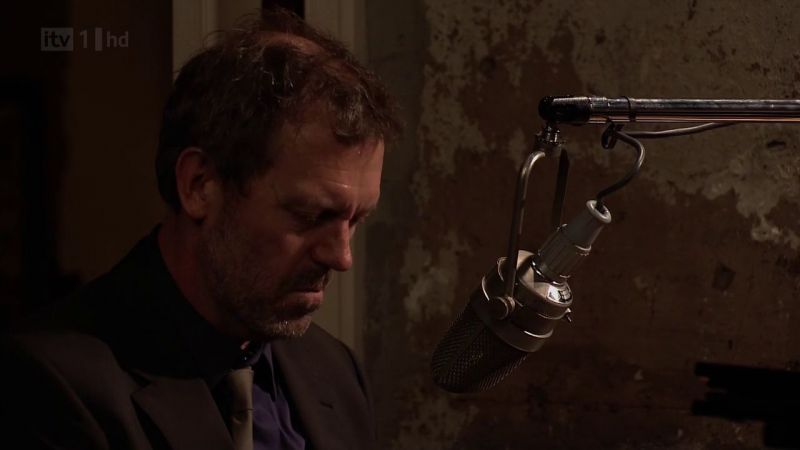 Hugh Laurie - Down by the River -00449