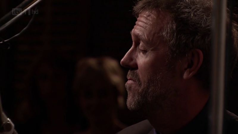 Hugh Laurie - Down by the River -00515